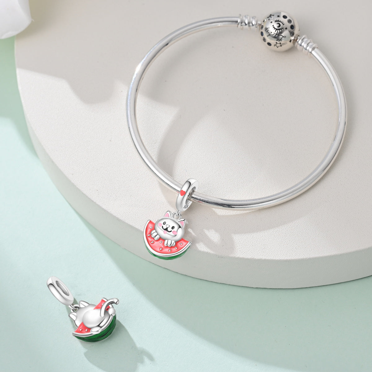 fd629ecd176a36f6088b083df8f5de8a