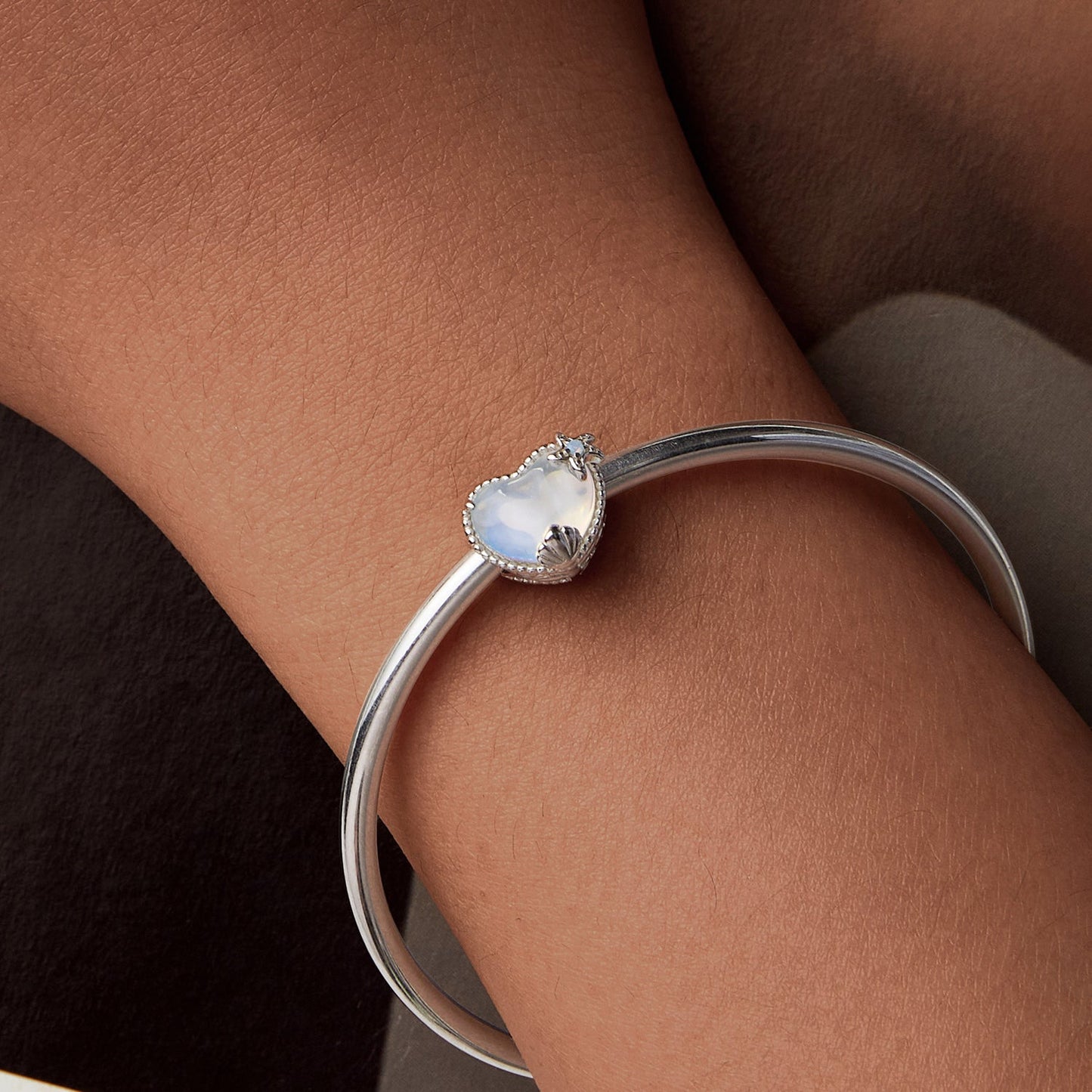 433eab9692d8fd8230ada7badb5a034b