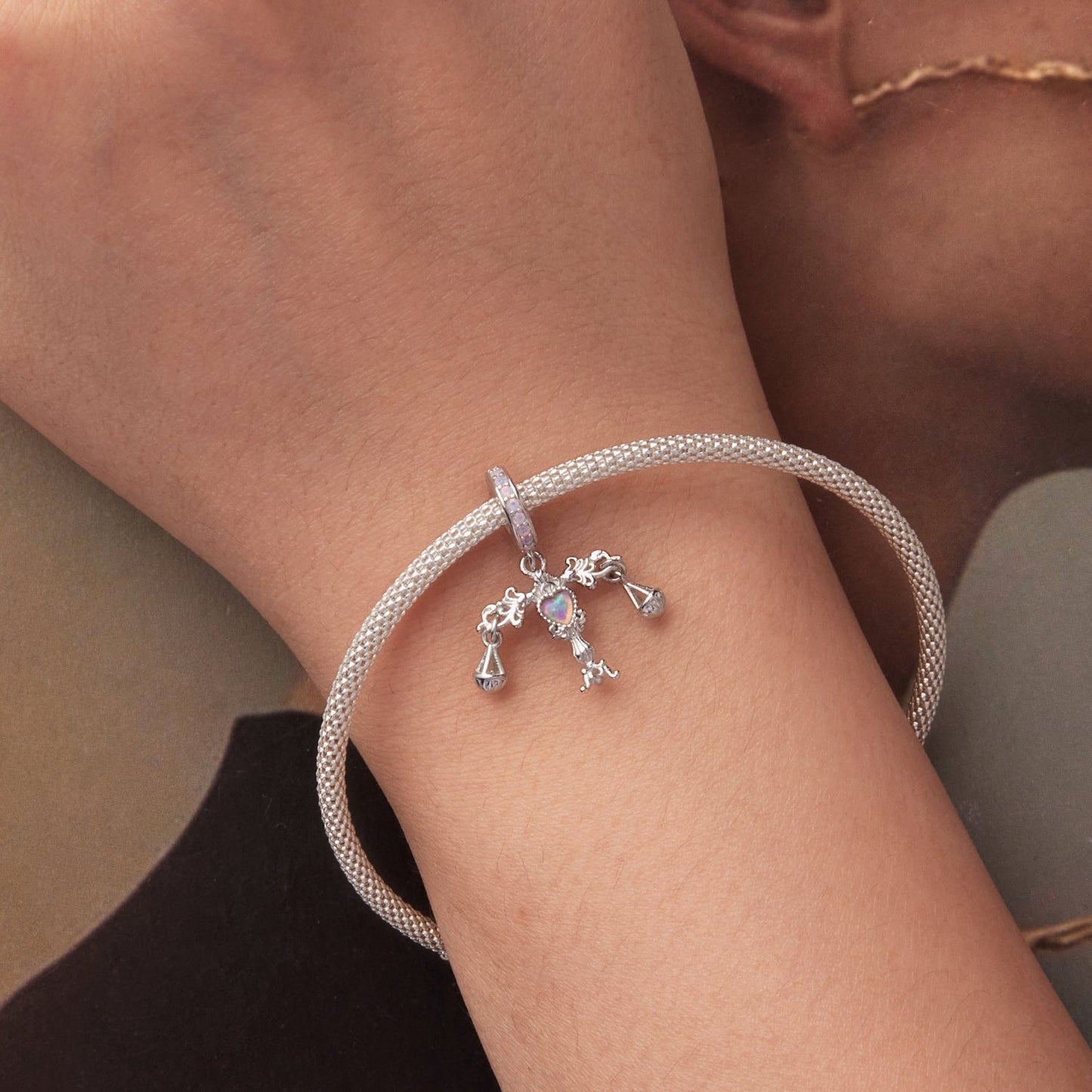 57f46c4aac874bfe05c7aa87b9dfac9e