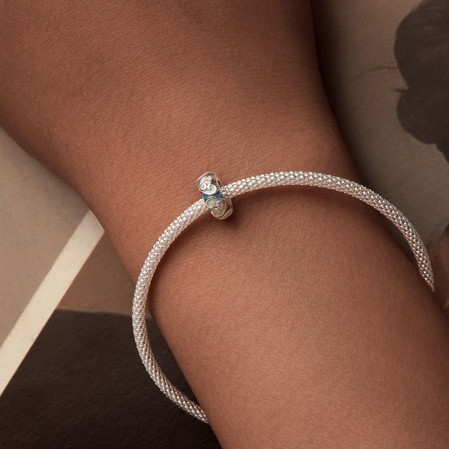 7976e7a358581c47da96d756a25eb3d9