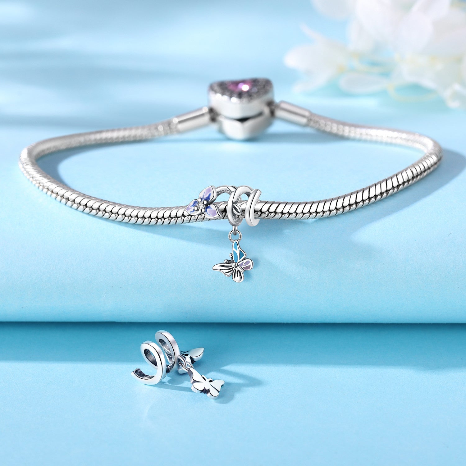 e58400e57f4c4e0cb7af8a2e5e8f7251